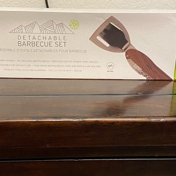 Eddie Bauer detachable barbecue set - Picture 6 of 10